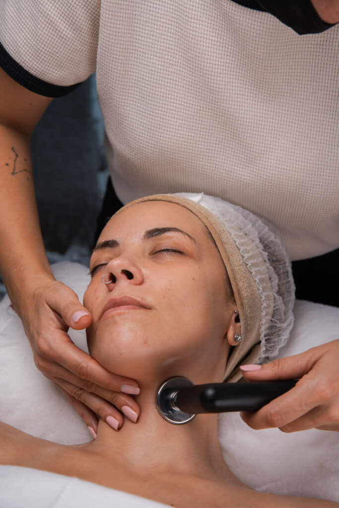 Indiba facial carolina de la rosa web 11 Indiba facial carolina de la rosa barcelona